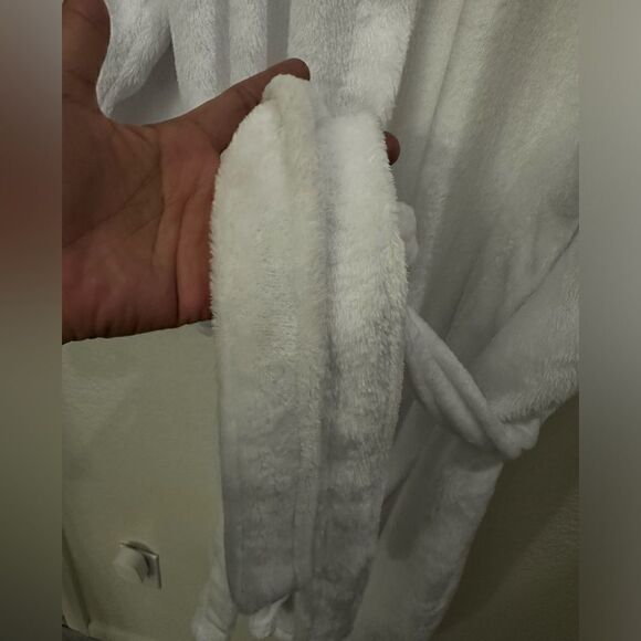 MONTBLANC ROBE  - Picture 4 of 4